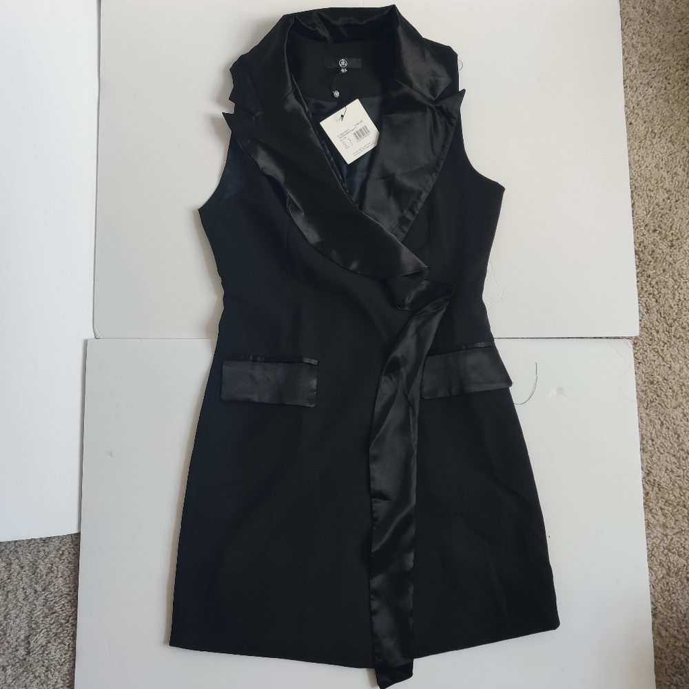 🆕 Missguided Two-tone Black Satin Tuxedo Vest Style Midi Dress Hoco Prom_4